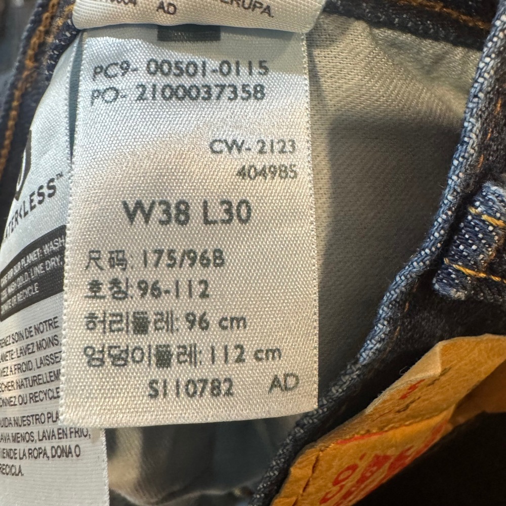 Levis 501 Original Fit Mens Dark Wash Indigo Button Fly Jeans 38x30 00501-0115 - Picture 5 of 6